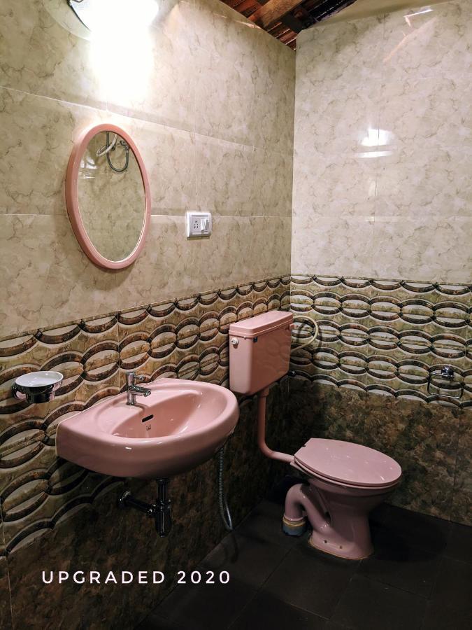 Avalon Inn Mandrem Esterno foto